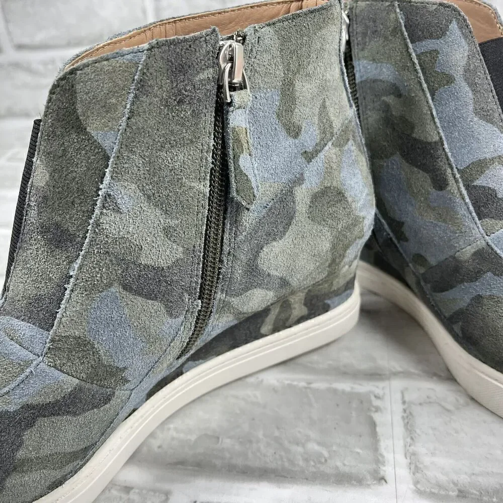 Linea Paolo Anna Women’s Size 7.5 Suede Camo Original Low Wedge Sneakers